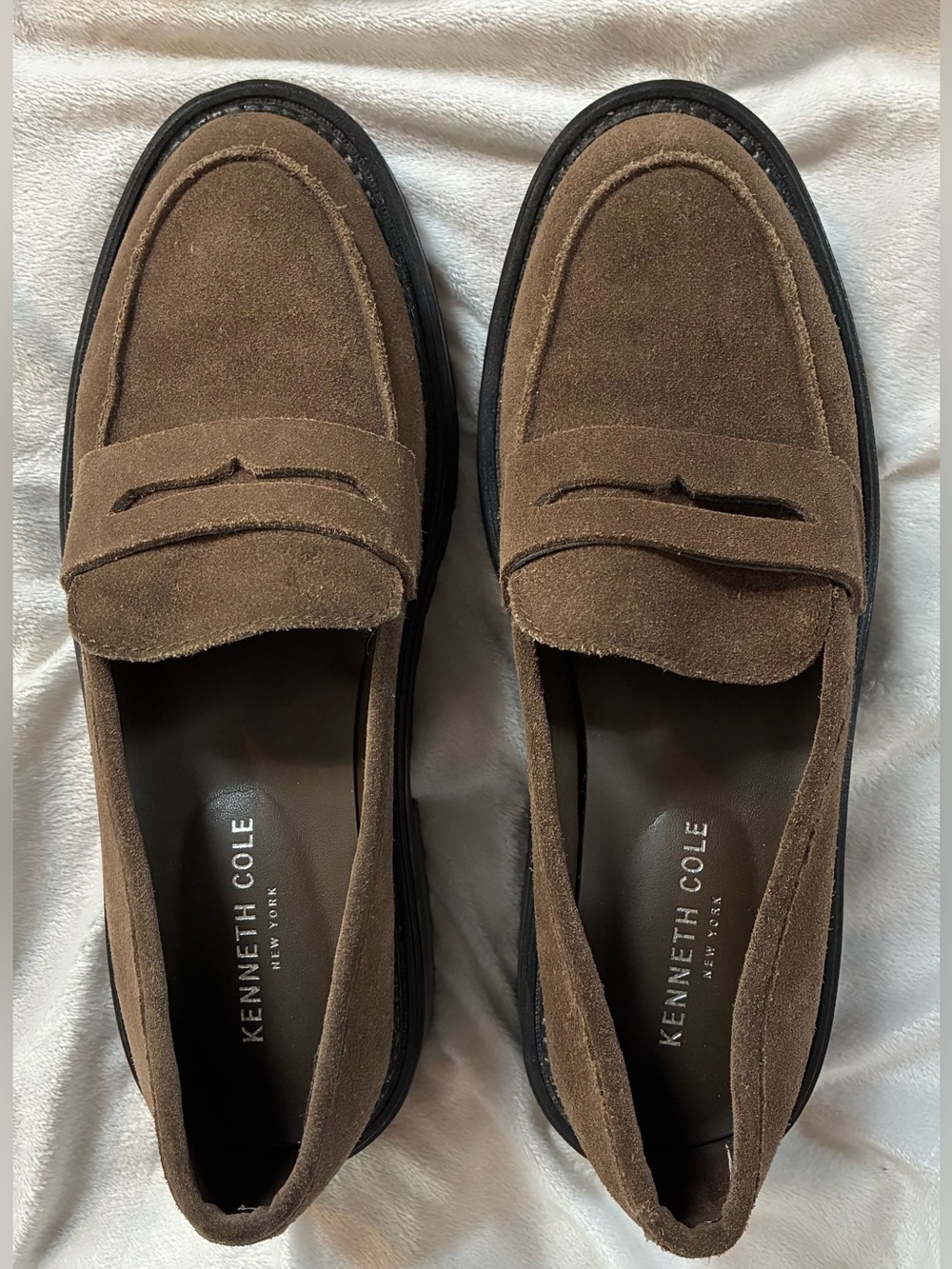 Kenneth Cole Women's New York Fatima Lug Sole Loafers - Caramel Suede - 7 - Picture 2 of 6